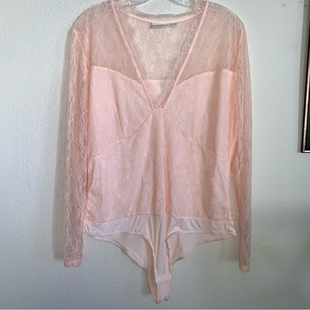 NWOT Eva Mendes Deep V Neck Lace Bodysuit